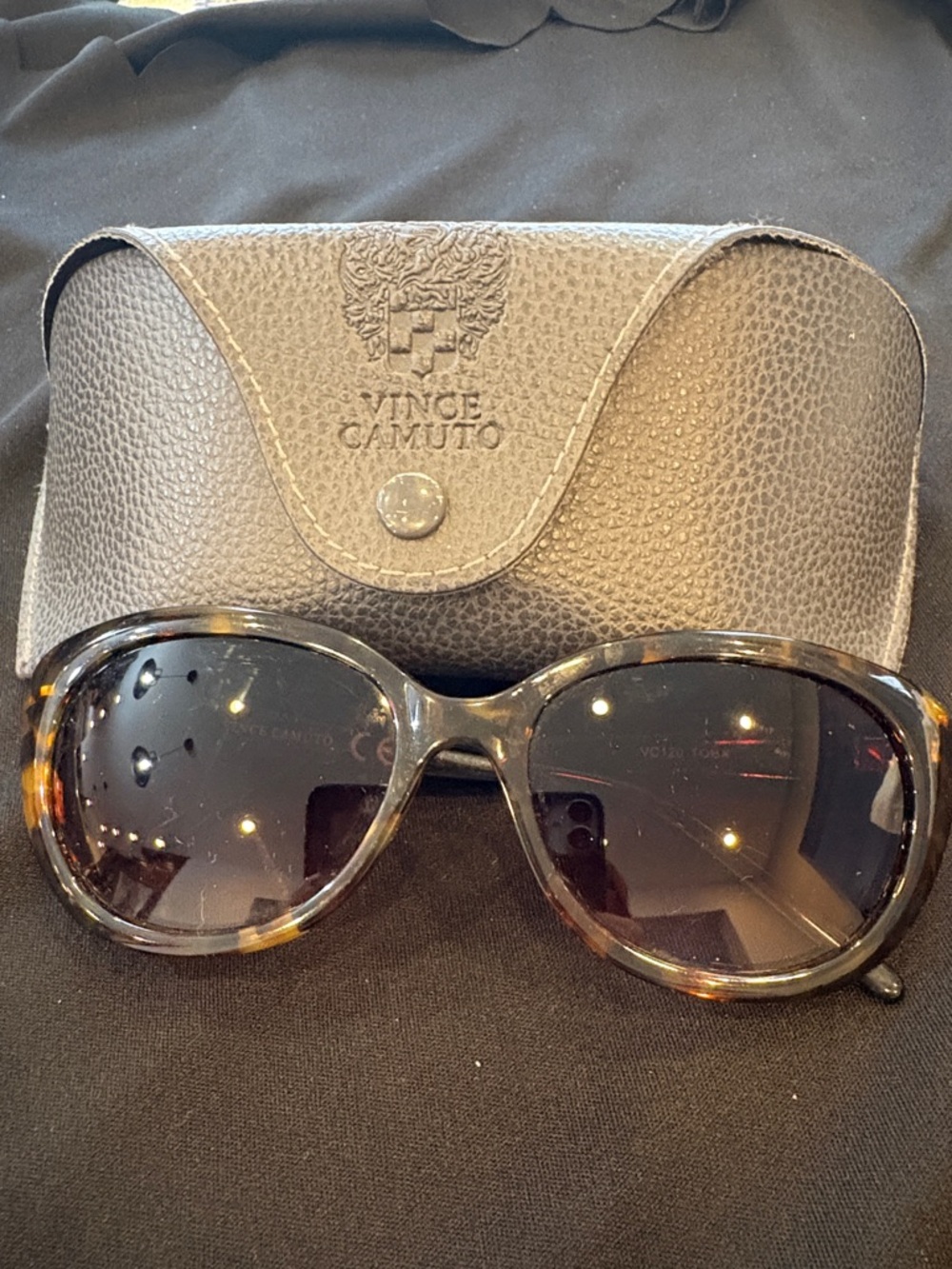 Vince Camuto Tortoiseshell Frame Sunglasses with Brown Gradient Lenses